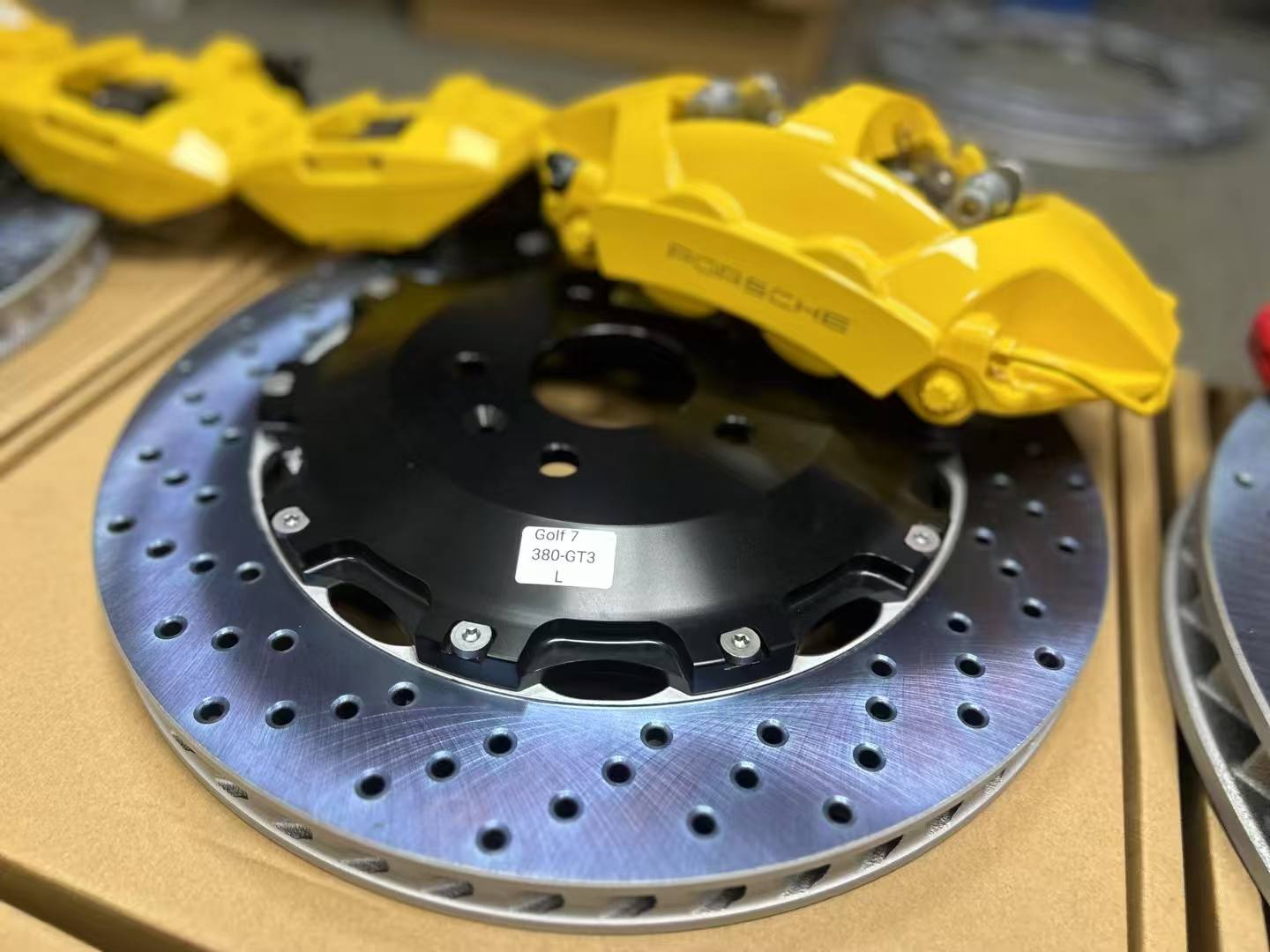 Audi Rear Caliper – RS Style – 4-Piston – Yellow
